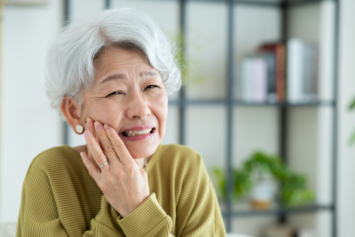入れ歯が寿命を迎えたサインである痛み